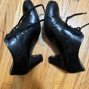 Black Frye Oxford Heels